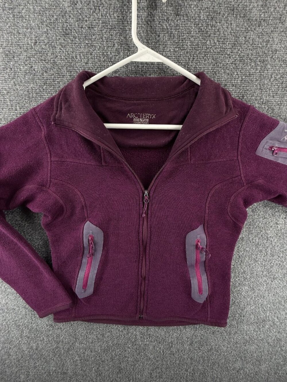 Arc'teryx Purple Fleece Logo Jacket Polyester Small Women Solid Gorp Covert